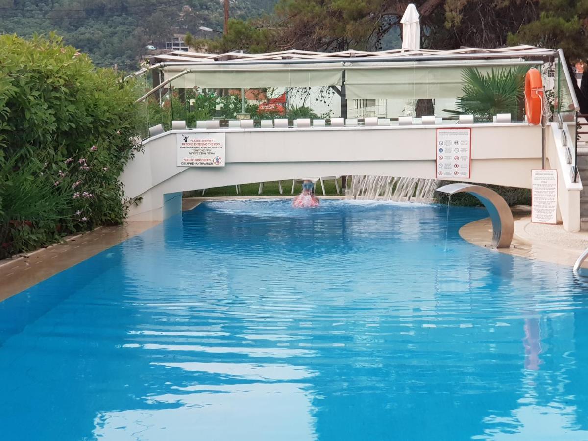 Hatzoudis Luxury Suites Chrysi Ammoudia Exterior foto