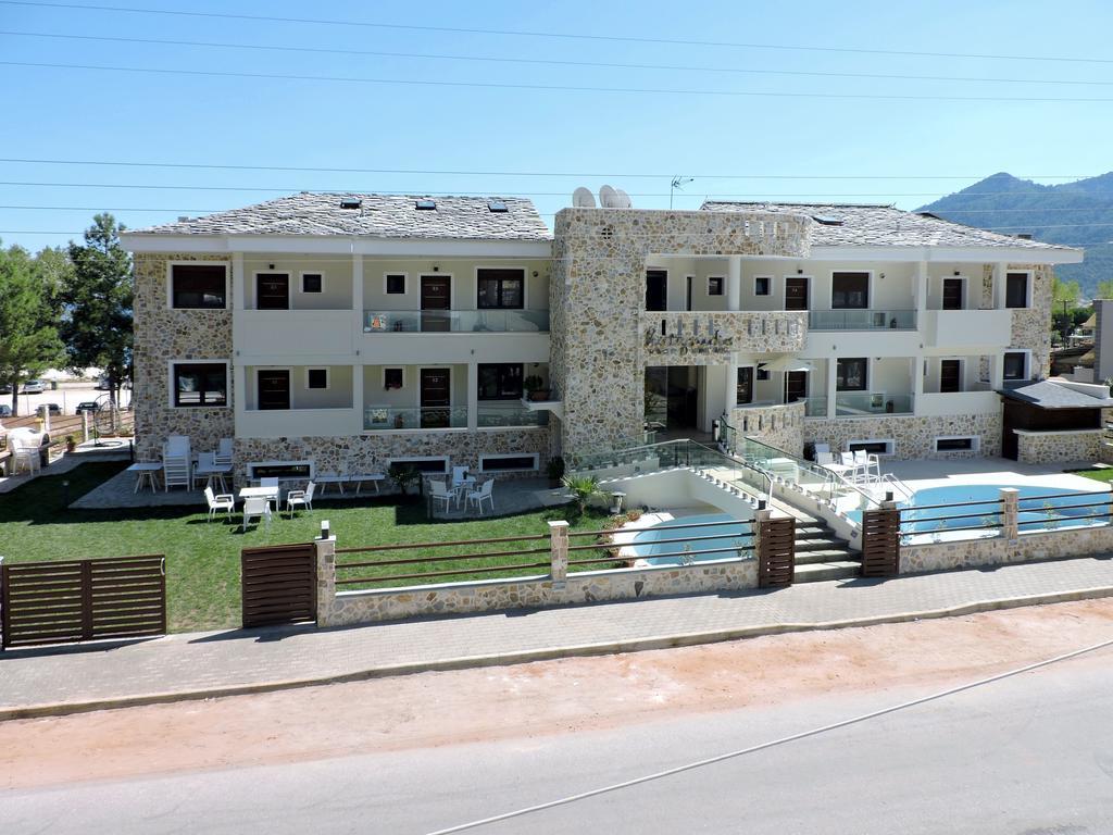 Hatzoudis Luxury Suites Chrysi Ammoudia Exterior foto